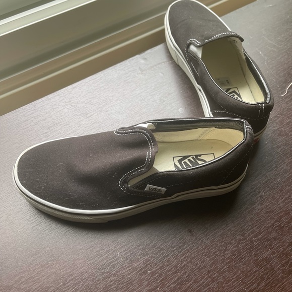 Vans - Picture 5 of 6